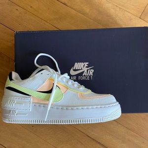 Brand new in box Nike womens Air Force 1 shadow sz6